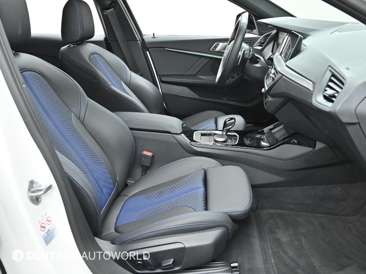 1 Series F40 120i M Sport